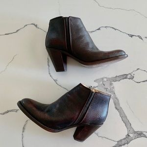 Frye Womens Mustang Shortie Boot